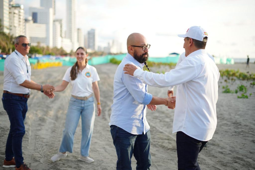 Alcalde Dumek Turbay y director de la UNGRD, Carlos Carrillo, anuncian reapertura de Playa 4 y continuidad del proyecto de Protección Costera 1 WhatsApp Image 2024 06 05 at 8.04.31 PM 3