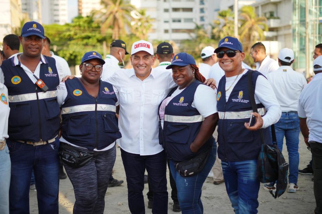 Alcalde Dumek Turbay y director de la UNGRD, Carlos Carrillo, anuncian reapertura de Playa 4 y continuidad del proyecto de Protección Costera 4 WhatsApp Image 2024 06 05 at 8.04.32 PM 1