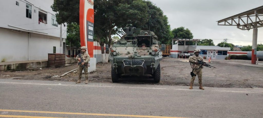 El miedo reina en la Troncal del Caribe: Comunidad de Santa Marta exige acción inmediata del alcalde Pinedo ante persistente bloqueo 3 WhatsApp Image 2024 06 13 at 12.51.02 PM