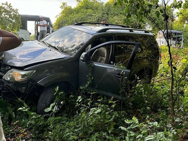 Jaime Luis Campillo actual Rey Vallenato y acordeonero de Rafa Pérez sufrió un accidente en la vía Pailitas - Valledupar 1 451986279 899328712239497 8307289934229579850 n 3