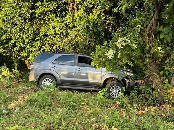 Jaime Luis Campillo actual Rey Vallenato y acordeonero de Rafa Pérez sufrió un accidente en la vía Pailitas - Valledupar 4 452104625 899328682239500 4778651139565898791 n