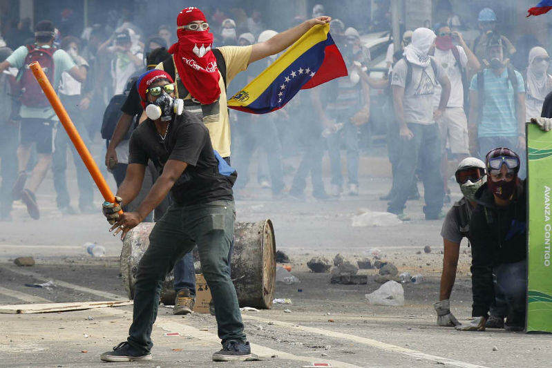 La OEA denuncia irregularidades en las elecciones de Venezuela: Pide nuevas elecciones y transición democrática 1 Represion Protestas en Venezuela GNB 9