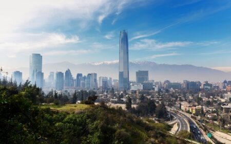 Chile arrasa en los World Travel Awards Sudamérica: líder en cinco categorías turísticas 2 WTA Santiago 450x281 1