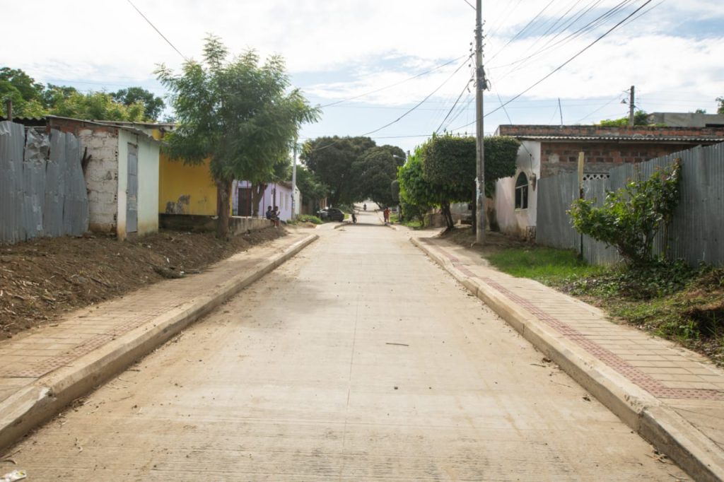 Educación, salud, vías y acueducto, las apuestas de Cambio que dejó en marcha Carlos Caicedo y que Martínez espera concluir exitosamente, cumpliéndole a Plato y la Subregión Centro del Departamento 8 WhatsApp Image 2024 07 05 at 11.28.47 AM