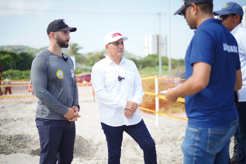 Alcalde Dumek Turbay acompaña inicio de construcción de garitas, en playas de Cartagena, junto con Distriseguridad 1 WhatsApp Image 2024 07 13 at 14.05.51 1