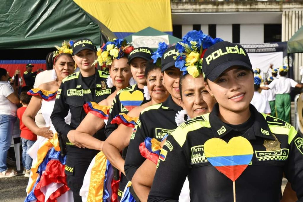 "Somos un solo país" | La Policía Nacional de Colombia encarna amor patrio 1 a6766fb7 9a34 4c9f 80da 3452756820a5