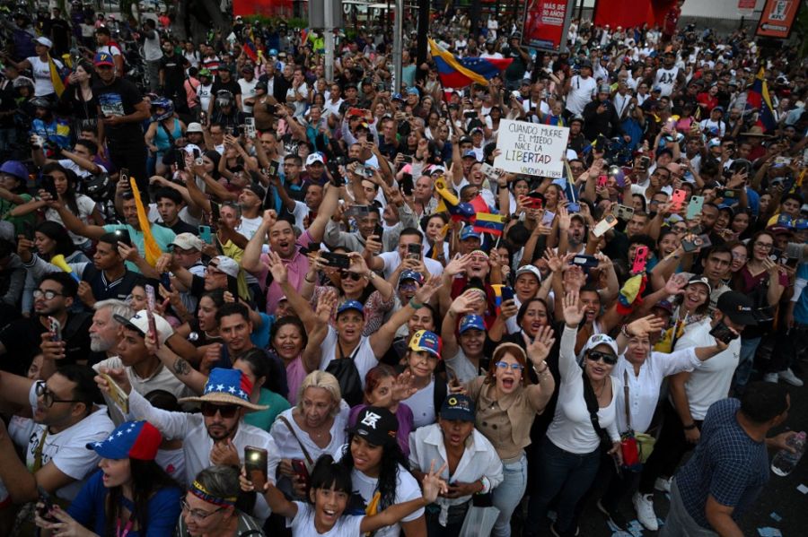 cierre de campana de edmundo gonzalez urrutia en venezuela 1842524