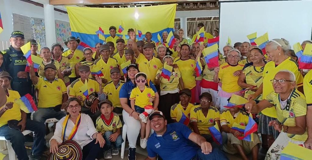"Somos un solo país" | La Policía Nacional de Colombia encarna amor patrio 4 e31fd711 f9bf 4b8c a468 57557aaa5ecc