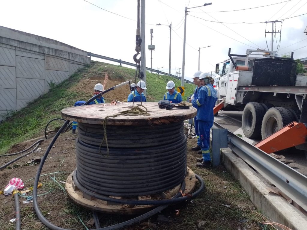 Air-e repara cable subterráneo en inmediaciones la Universidad del Atlántico 1 e50f6451 8a1e 4adf b9e7 e7a0c2f277c5