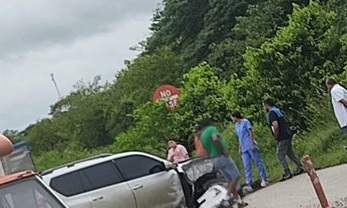 Accidente de ambulancia del Hospital de Granada en Apure: Sin heridos pero sí daños materiales 1 455124362 492267083663195 6210481097976139138 n