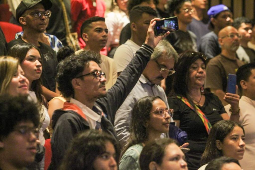 Estas son las carreras en las que 1.500 estudiantes se certificarán como artistas en la EDA 1 FB IMG 1722940480082