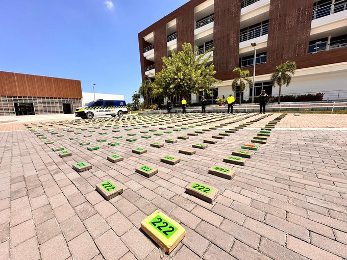 La Policía incautó 498 kilos de cocaína en el barrio Juan XXIII 1