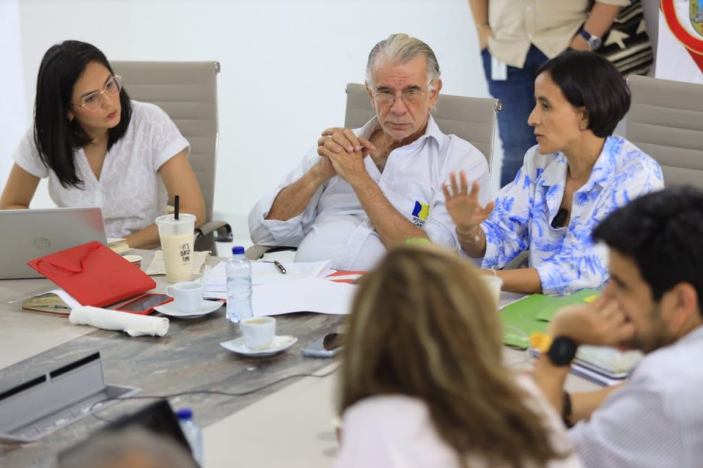 Fotonoticia: Ministra de Ambiente lideró mesa de trabajo sobre problemática de Ciénaga de Mallorquín 3 IMG 20240803 WA0059