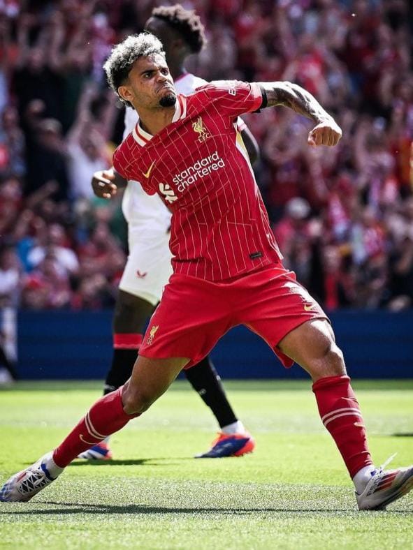 Luis Díaz dijo presente en debut triunfal de Liverpool en la Premier League 1 Luis Diaz 2