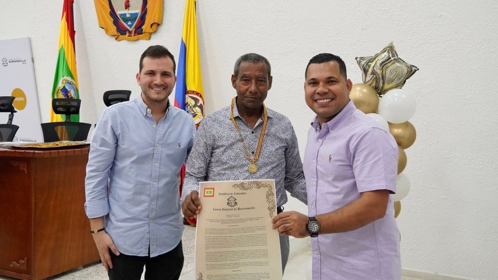 Concejo de Barranquilla otorga la Medalla Barrancas de San Nicolás a destacados ciudadanos y empresas 6 WhatsApp Image 2024 08 02 at 9.27.24 AM