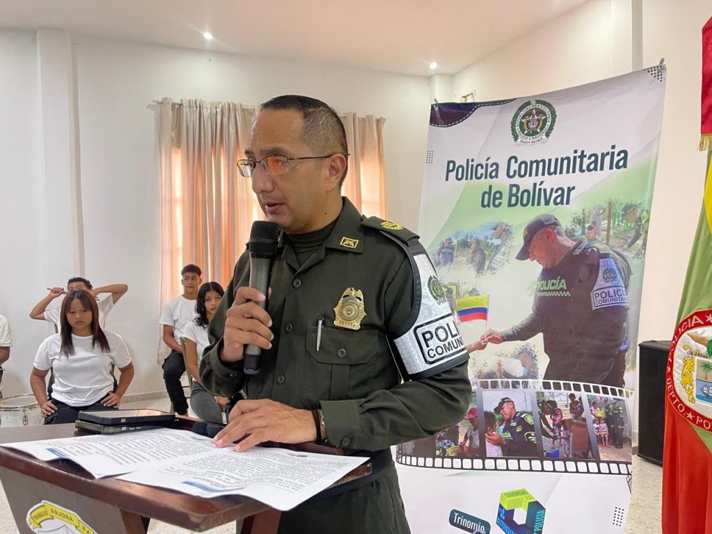 La Policía comunitaria: La seguridad es un esfuerzo compartido 1 a242260c daaf 42f6 a520 6a0e28ad311b