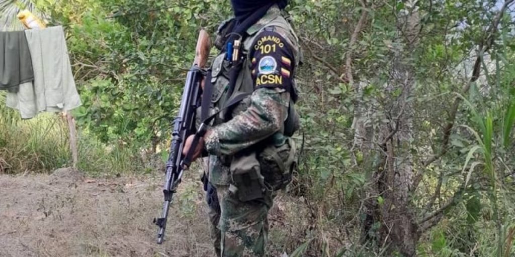Comerciantes de la Sierra Nevada de Santa Marta bajo constantes amenazas de las Autodefensas Conquistadoras 1 autodefensas conquistadores de la sierra nevada