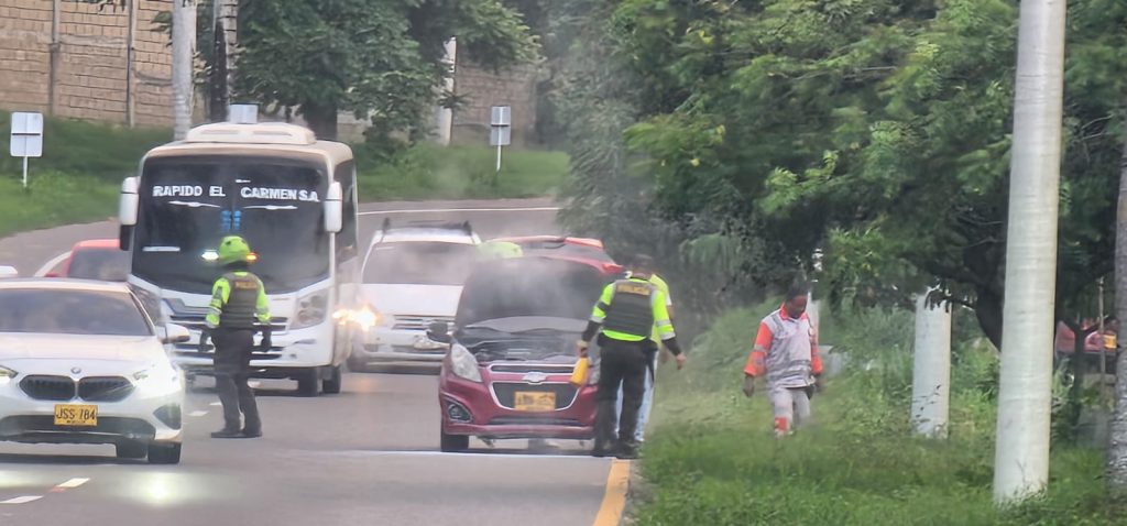 Rescate heroico en la carretera de Turbaco 1 bb69c3e7 f0a0 4487 86ae a852ca17f9c2