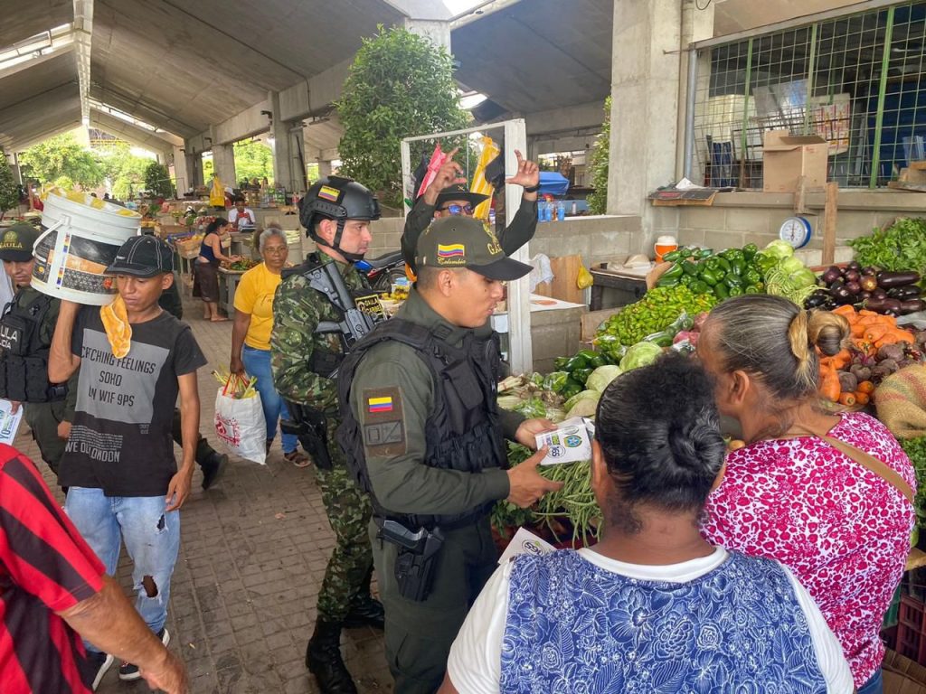 Gaula adelantó campaña para evitar extorsión en la plaza de Mercado en Barranquillita 1 cca926c8 2691 456c 9f2c 6b8e52dadada