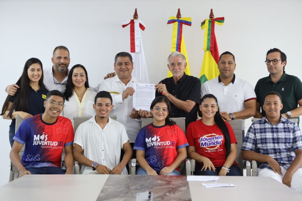 10.000 estudiantes de los pueblos serán profesionales por convenio Gobernación-UniBarranquilla 1 eec6e418 333a 426a 9d32 12a860f393ab