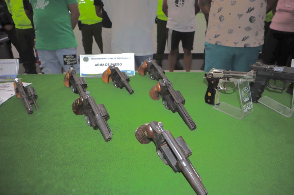 Desmantelan cadena criminal de alias "Castor" y capturan a los más cercanos del máximo cabecilla de 'Los Costeños' 1 0c6bb63a 3edf 49bf aff8 b05f3fffa873