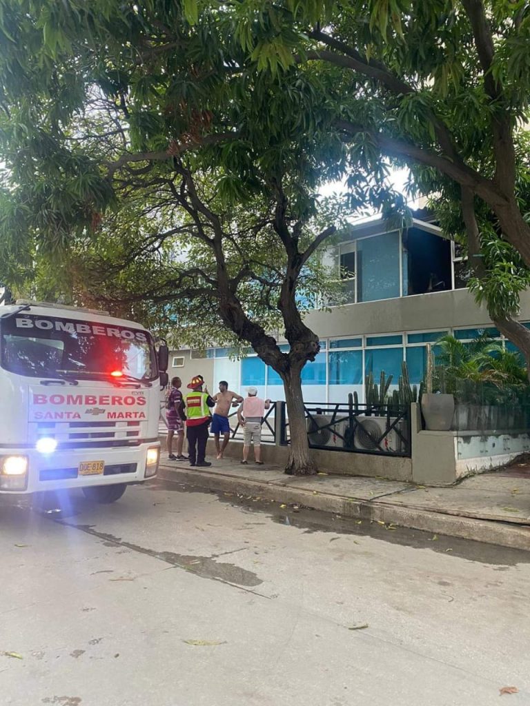 Turistas heridos con quemaduras tras incendio en apartamento del Rodadero 3 0db7a16e e076 4f4c 84fd 5f5d29769249