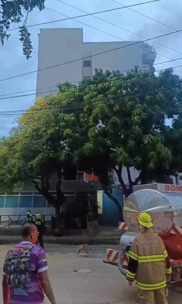 Turistas heridos con quemaduras tras incendio en apartamento del Rodadero 4 4e652cd4 b389 4125 b002 b9dde45c21cb