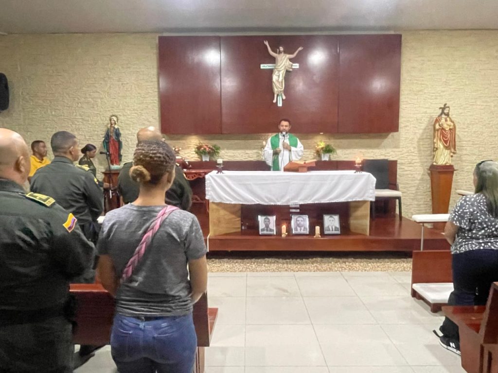 Honrando a las víctimas: la policía renueva su compromiso en la búsqueda de justicia 1 7357c2ae 87f2 4f50 b104 20a2e9ac90c1