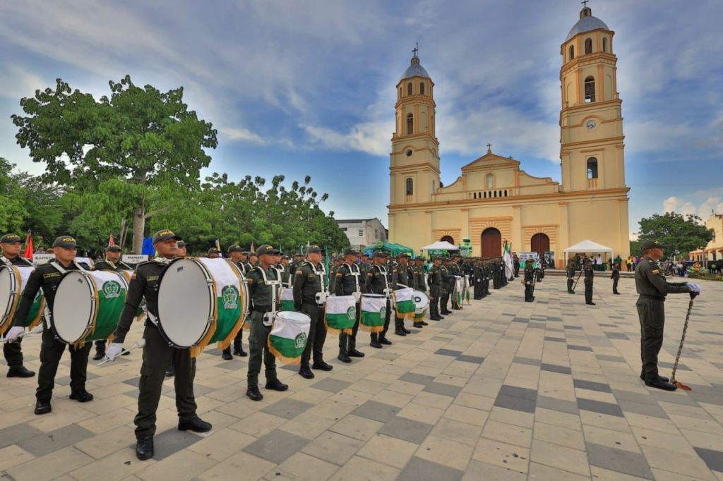 “Con lo entregado,la Policía tendrá las herramientas para garantizar la seguridad en el departamento”: gobernador Verano 2 8fb32ffe 6395 4ada 8421 59714d238f63