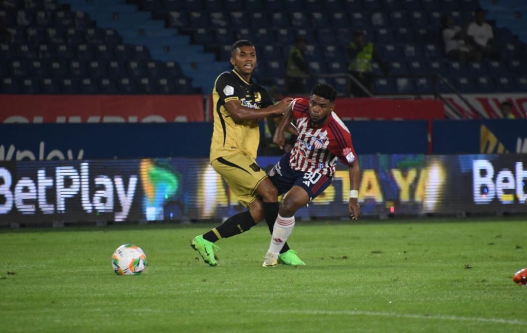Junior perdió con Águilas en un juego lleno de polémica 3 IMG 20240923 WA0052