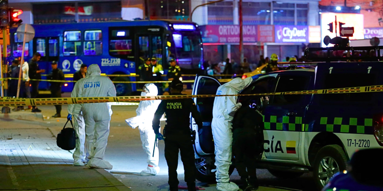 TERROR KENNEDY EXPLOSION DOS GRAANDAS ORDEN PUBLICO SEGURIDAD JUDICCIAL HERIDOS BOGOTA 750x375 2