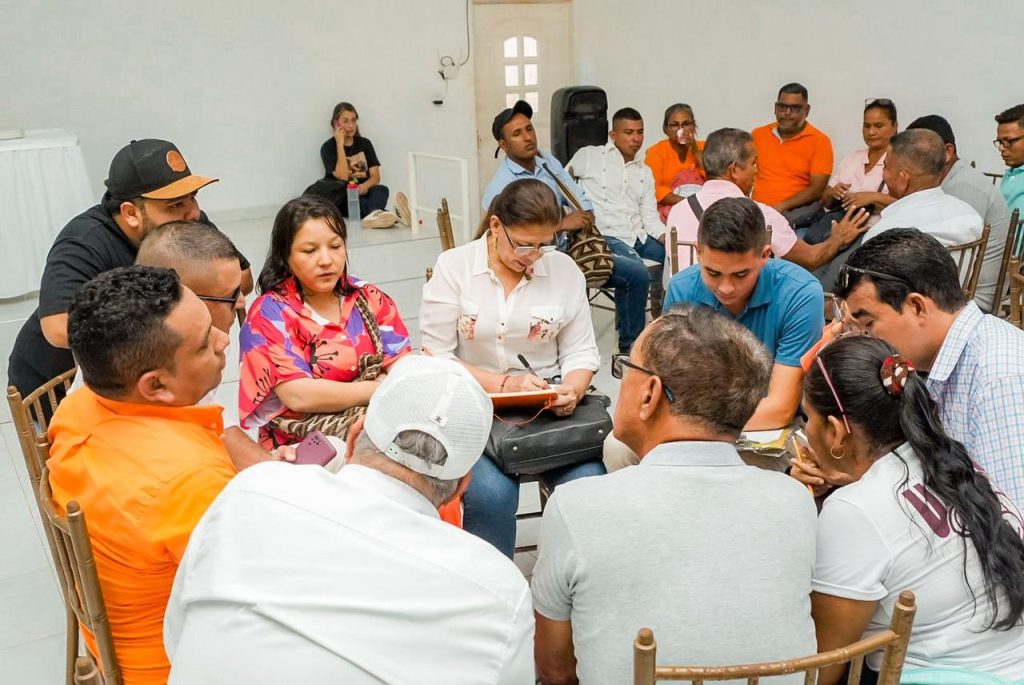 Conformando comités populares y haciendo seguimiento de obras en el sur del Departamento, gobernador Martínez ratifica que ¡En el Magdalena, el pueblo manda! 1 WhatsApp Image 2024 09 17 at 17.48.14 1
