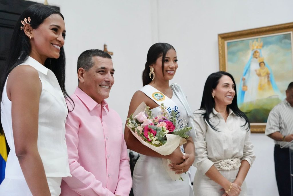 "Cartagena tendrá representantes en diferentes certámenes nacionales y sé que dejarán en alto el nombre de la ciudad": Dumek Turbay, alcalde mayor de Cartagena 4 WhatsApp Image 2024 09 30 at 2.21.40 PM 1