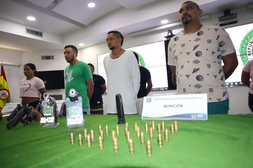 Desmantelan cadena criminal de alias "Castor" y capturan a los más cercanos del máximo cabecilla de 'Los Costeños' 2 b619ad73 b7ae 4801 b24b 560c5aa446ec