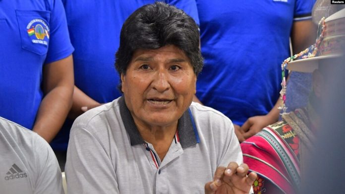 Evo Morales desafía a la justicia y se atrinchera en su feudo cocalero