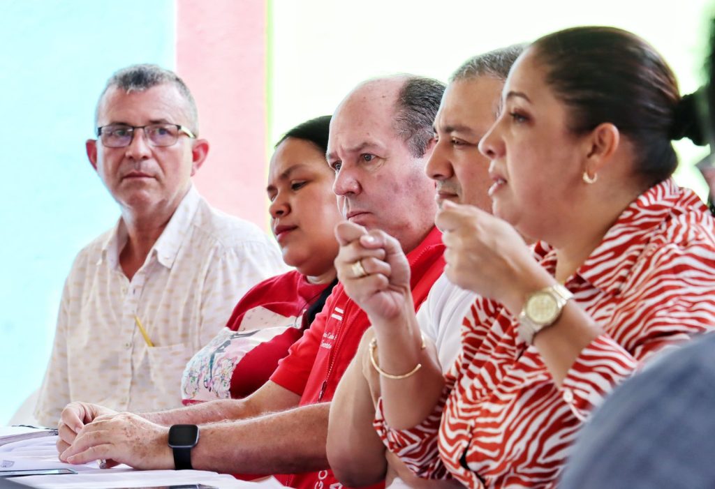 Luruaco avanza en el mejoramiento de la atención en salud, de la mano de la comunidad 1 IMG 20241001 WA0024
