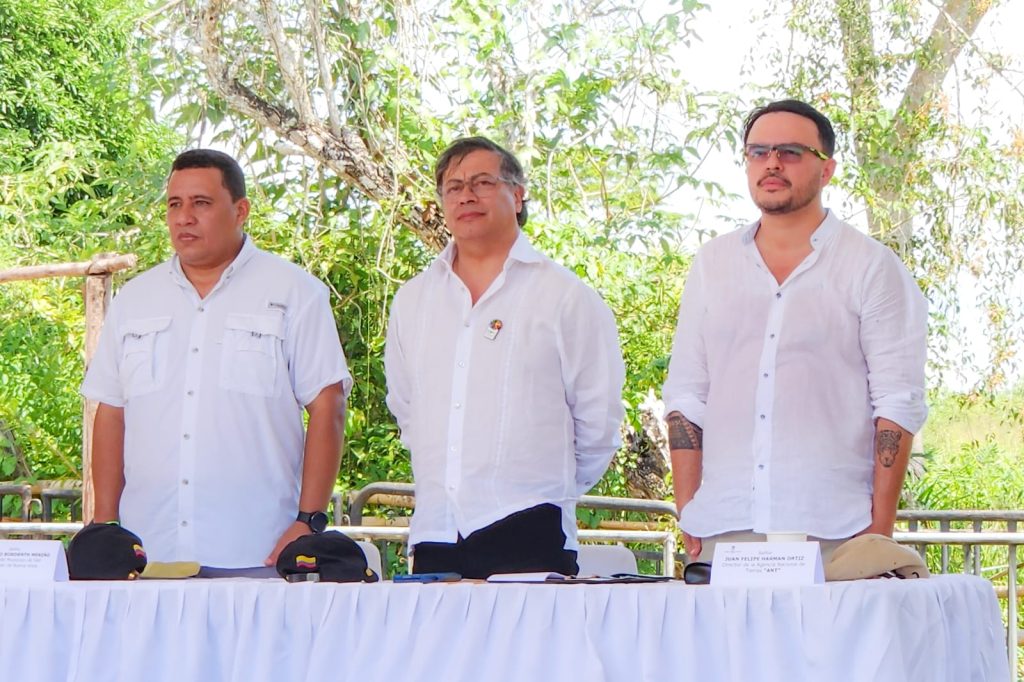 La más grande entrega de tierras en la historia inició con más de 3.000 hectáreas a campesinos en Magdalena 3 IMG 20241004 WA0053