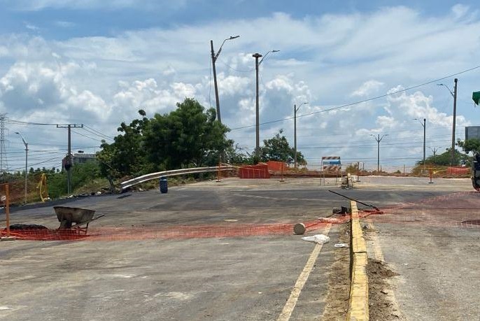 Puente de la calle 30 con Circunvalar en Soledad será sometido a prueba de resistencia tras colapso: Invias 2 Puente de la 30 1 0