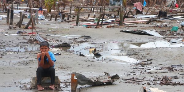 UNICEF-NINO-DESASTRES-600x300