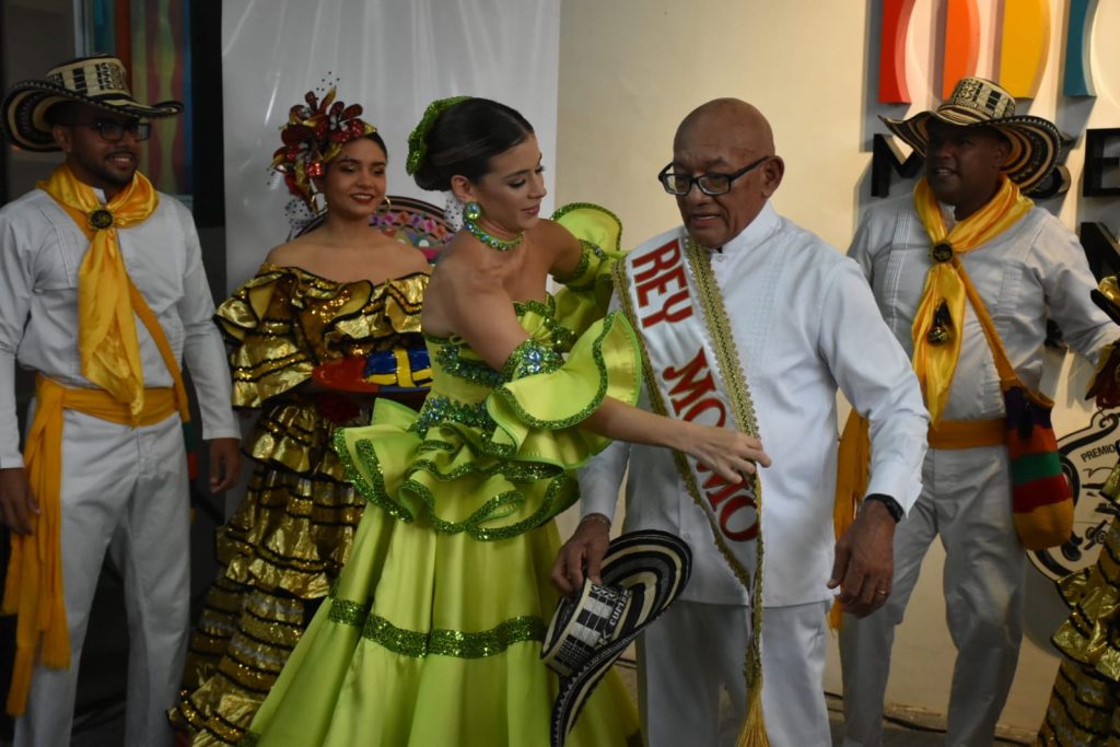 Gabriel Marriaga, el rey Momo de oro del Carnaval de Barranquilla 2025 2 WhatsApp Image 2024 10 01 at 21.34.34