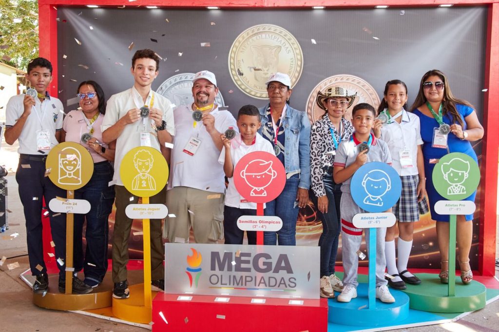 Gobernación premiará con viajes Internacionales, bicicletas, tabletas y computadores a los ganadores de las Mega Olimpiadas y Premios a la Excelencia 2 WhatsApp Image 2024 10 28 at 2.43.11 PM 2