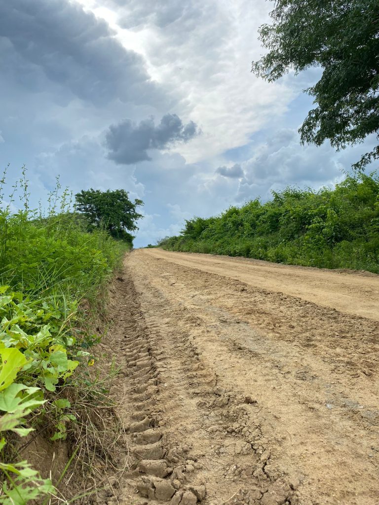 Con Maquinaria Amarilla, en menos de 100 días, Gobernación del Magdalena logra intervenir más 254 kilómetros de vías terciarias en 8 municipios y el Distrito de Santa Marta 9 dfcbb706 a360 4c55 825c 08070189ef6b