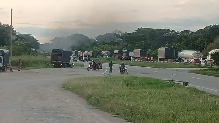 Protestas en la Vía Aguachica afectan la recolección de residuos sólidos en Sabana de Torres 1 468641893 1135061231956848 8539600822650355858 n