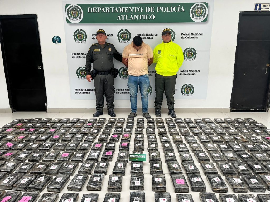 Un capturado con más de 250 kilogramos de estupefacientes hallados por la Policía Nacional en el municipio de Repelón 3 79537e16 a3b9 47ff 9853 5c485243456f