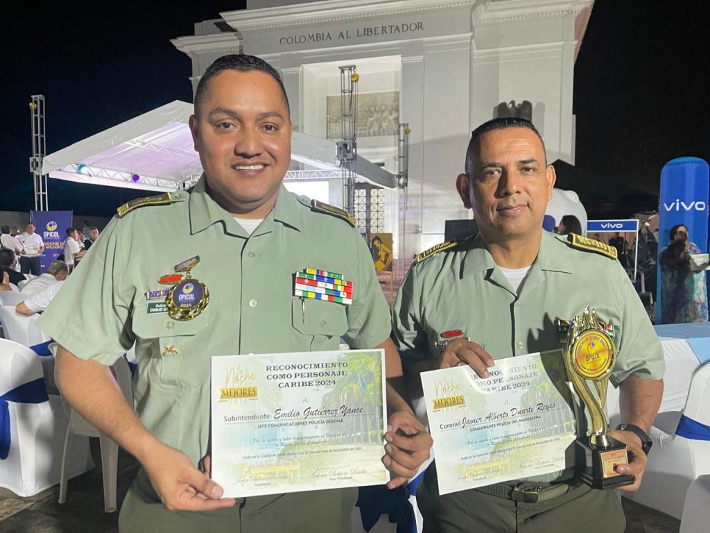 Reconocimiento al Subintendente Emilio Gutiérrez Yance en la Noche de los Mejores 2024 1 9f95d93c dd0c 44df 8e51 021557ad9970