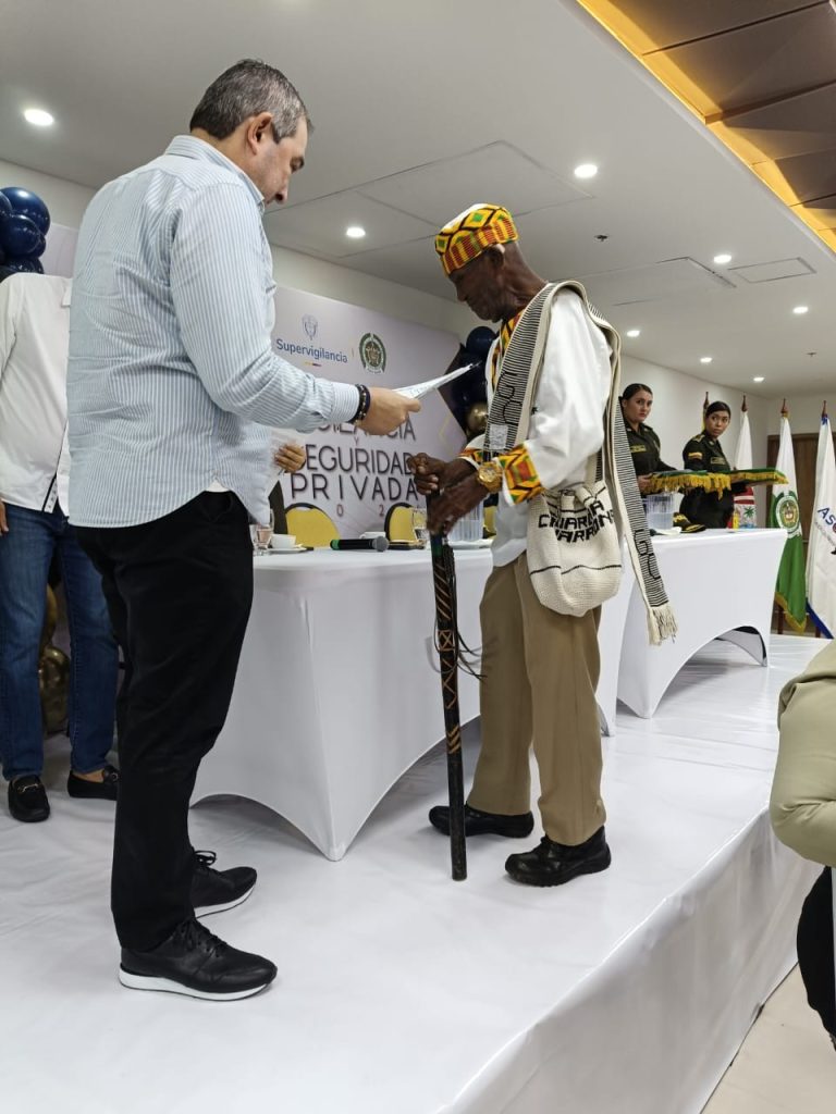 En Barranquilla: Palenqueros reciben reconocimiento por parte de la Superintendencia de Vigilancia y Seguridad Privada 5 IMG 20241123 WA0009