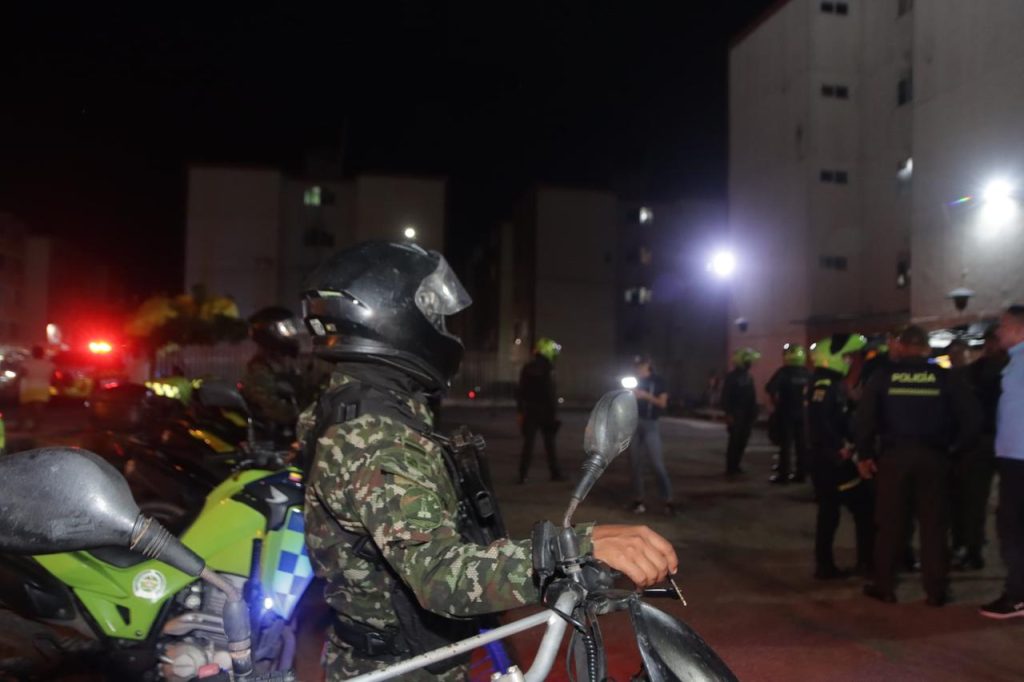 Patrullajes mixtos de Policía y Ejército recorren localidades de Barranquilla 1 Patrullajes mixtos 1