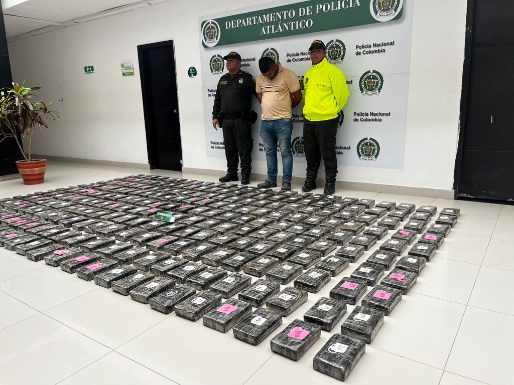 Un capturado con más de 250 kilogramos de estupefacientes hallados por la Policía Nacional en el municipio de Repelón 1 c28895f4 dfe6 4948 ab46 1317008d8200