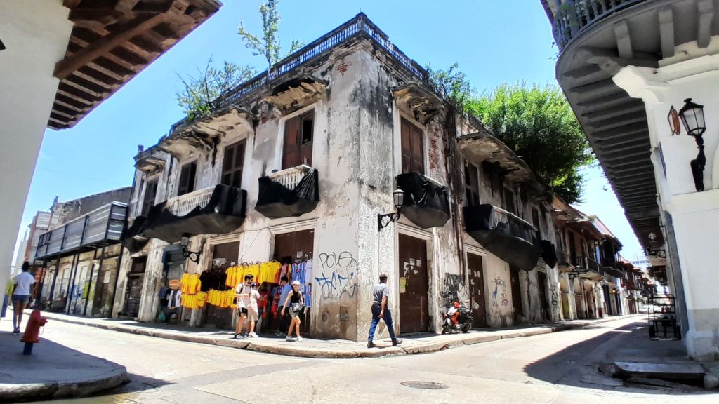 Alcaldía de Cartagena intervendrá 58 casas en estado de ruina en el Centro Histórico 1 casas ruinosas 1024x576 1