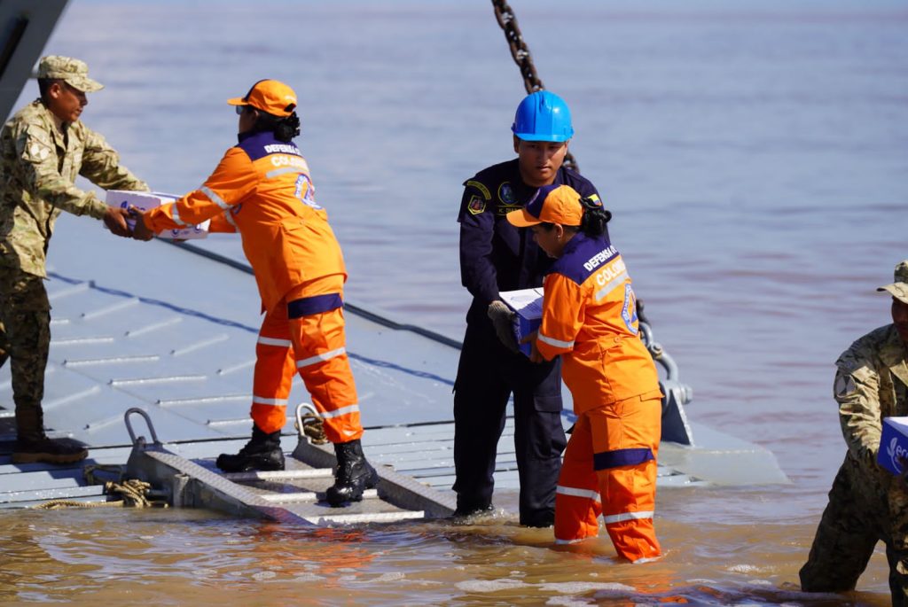 Fuerza Pública y Entidades Estatales Inician Entrega de Ayudas Humanitarias en La Guajira 9 e1f0e413 ccd7 497b bb46 c22d4968c136